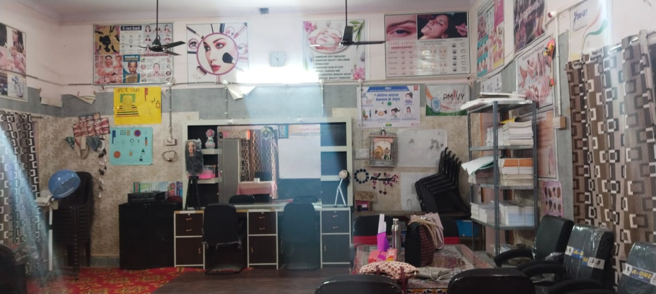 WhatsApp Image 2025-04-18 at 20.06.11 (1)